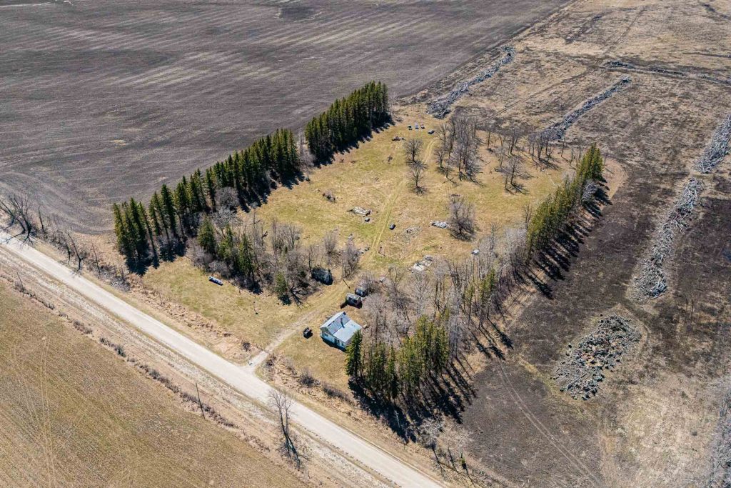 83072-road1e-balmoral-springdrone-9